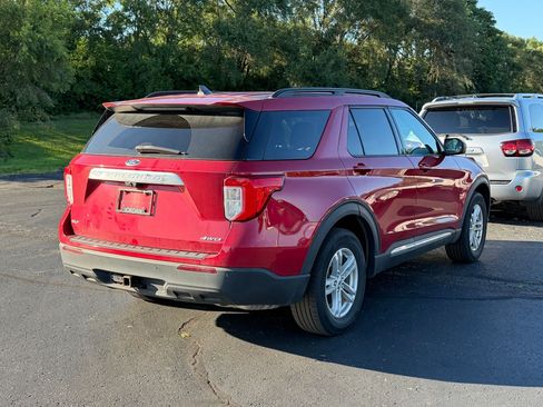 Used 2022 Ford Explorer XLT w/ Class IV Trailer Tow Package AWD/4WD image 7