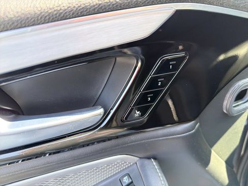 Used 2023 Acura MDX SH-AWD w/ Technology Package image 27
