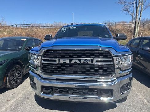 Used 2022 RAM 2500 Big Horn w/ Level A Equipment Group image 5