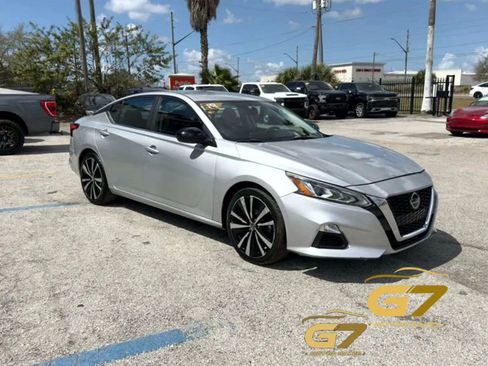 Used 2019 Nissan Altima 2.5 SR FWD image 7