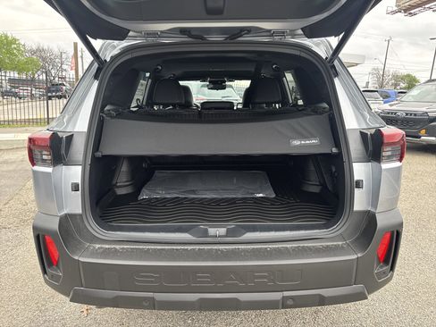 New 2026 Subaru Outback Touring image 31