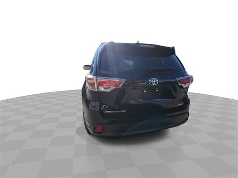 Used 2016 Toyota Highlander Limited image 7