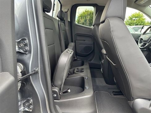 Used 2021 Chevrolet Colorado ZR2 image 32