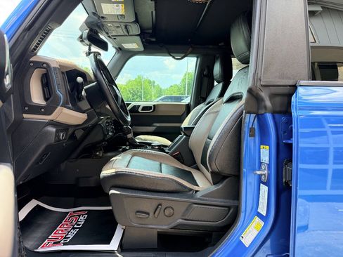 Used 2022 Ford Bronco Wildtrak AWD/4WD image 18