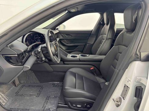 Used 2024 Porsche Taycan 4 Cross Turismo w/ Premium Package image 17