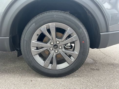 New 2026 Ford Explorer Active w/ Active Comfort Package AWD/4WD image 25