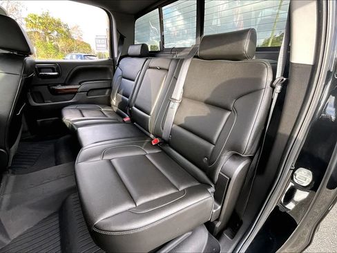 Used 2018 GMC Sierra 1500 SLT image 27