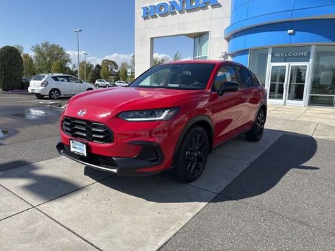 Used 2024 Honda HR-V Sport image 14