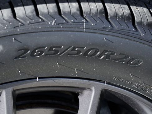 Used 2019 Jeep Grand Cherokee Limited X image 42