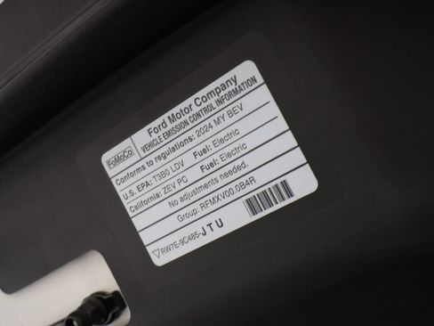 Used 2024 Ford Mustang Mach-E Premium RWD image 39