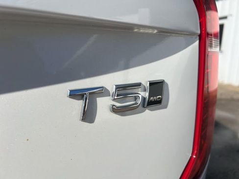 Used 2020 Volvo XC90 T5 Momentum w/ Protection Package Premier image 14