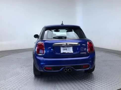 Used 2019 MINI Cooper S image 7