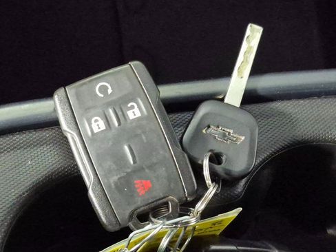 Used 2018 Chevrolet Silverado 1500 LT w/ All Star Edition image 24