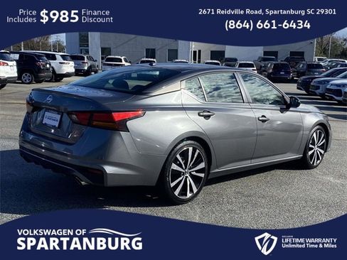 Used 2022 Nissan Altima 2.5 SR image 6