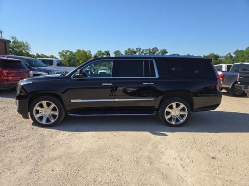Used 2020 Cadillac Escalade ESV Luxury AWD/4WD image 5