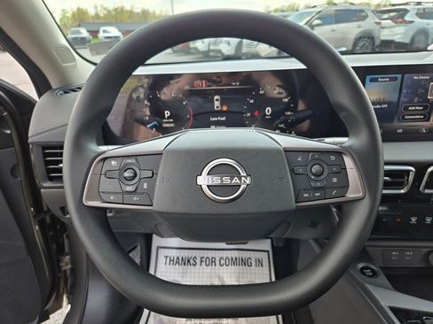 New 2026 Nissan Sentra SV w/ Floor Mat Package FWD image 9