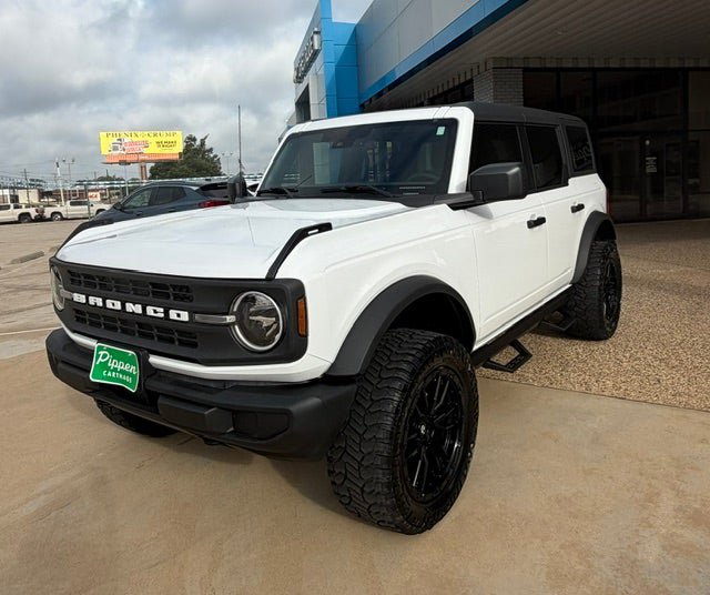 Used 2025 Ford Bronco 4-Door AWD/4WD image 5