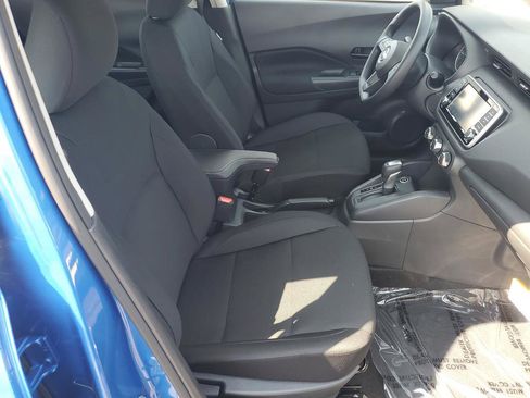 New 2025 Nissan Kicks Play S image 26
