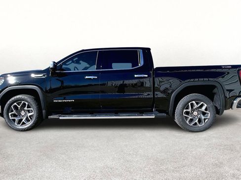 New 2026 GMC Sierra 1500 SLT image 14
