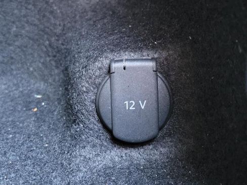 Used 2017 Audi A4 2.0T Prestige image 9