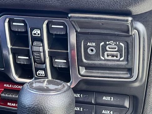 Used 2025 Jeep Wrangler Unlimited Sport S 4xe AWD/4WD image 26