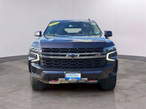 Certified 2022 Chevrolet Tahoe Z71 w/ Luxury Package image 2