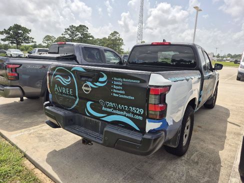 Used 2023 Nissan Frontier S w/ Technology Package RWD image 3