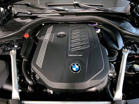 Used 2023 BMW 540i xDrive w/ Dynamic Handling Package image 30