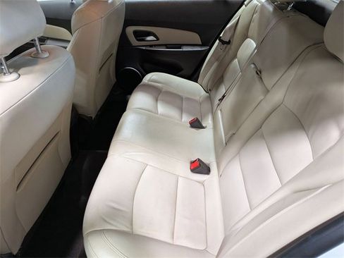 Certified 2014 Chevrolet Cruze LTZ w/ Sun, Sound and Sport Package image 25