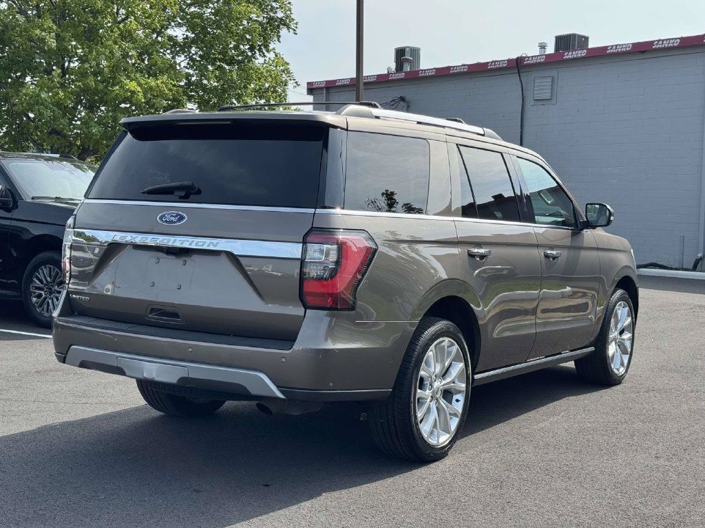 Used 2018 Ford Expedition Limited w/ Equipment Group 302A AWD/4WD image 23