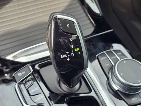 Used 2021 BMW X3 xDrive30e w/ M Sport Package image 35