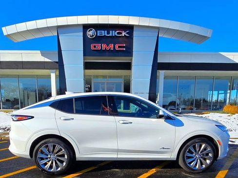 New 2026 Buick Envista Sport Touring FWD image 9