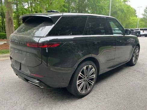 Used 2024 Land Rover Range Rover Sport Dynamic SE AWD/4WD image 9