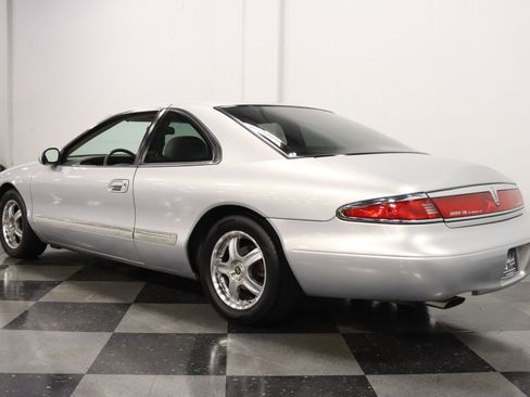 Used 1998 Lincoln Mark VIII RWD image 10