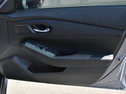 Used 2024 Honda Accord Sport image 41