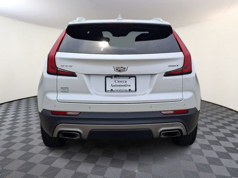 Used 2020 Cadillac XT4 Premium Luxury w/ Cold Weather Package AWD/4WD image 6