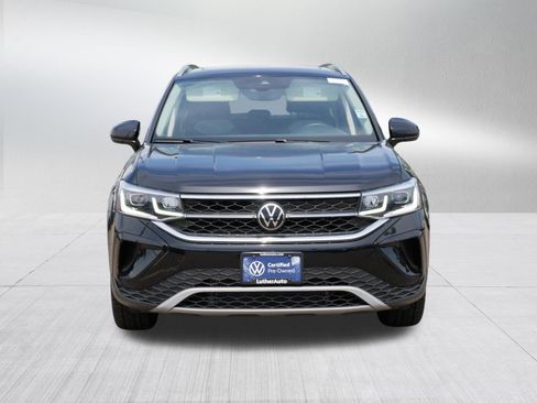 Certified 2023 Volkswagen Taos SEL AWD/4WD image 2
