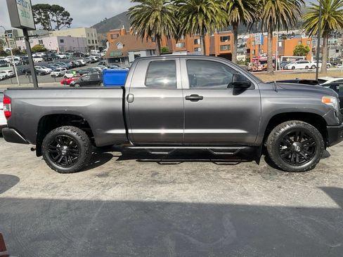 Used 2014 Toyota Tundra SR RWD image 3