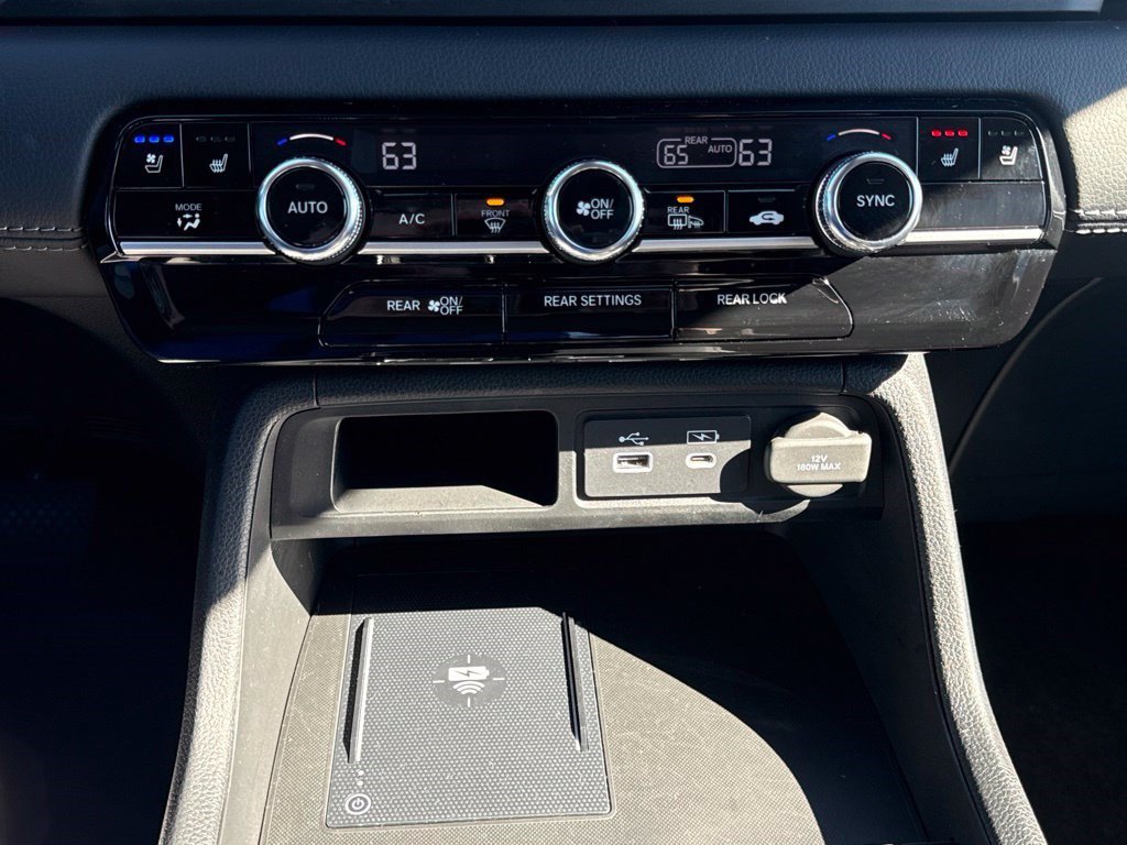 Certified 2025 Honda Pilot Elite image 35