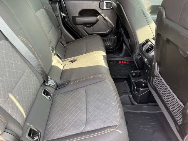 Certified 2026 Jeep Gladiator Mojave AWD/4WD image 21