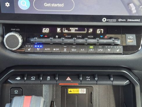 Used 2024 Toyota Sequoia 4WD image 18