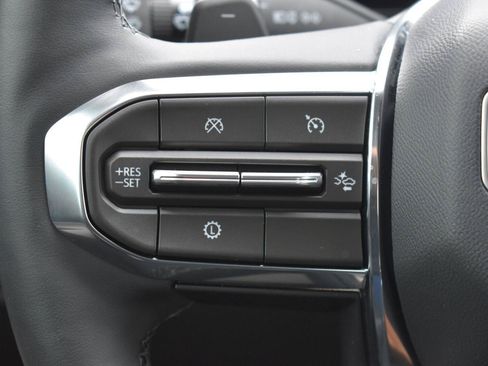 Used 2026 GMC Terrain Elevation w/ Elevation Premium Package AWD/4WD image 6
