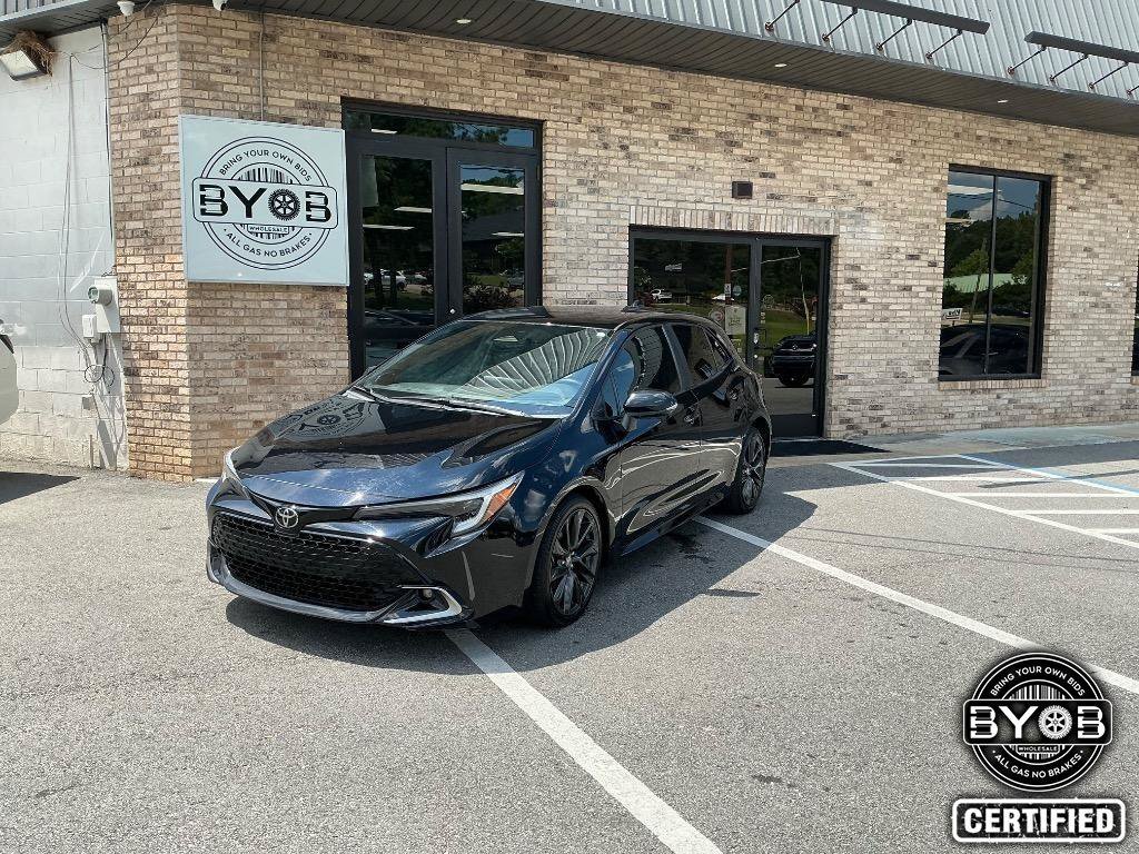 Used 2023 Toyota Corolla XSE FWD image 1