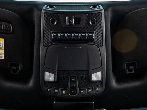 Used 2017 Ford F350 Platinum w/ Platinum Ultimate Package image 29