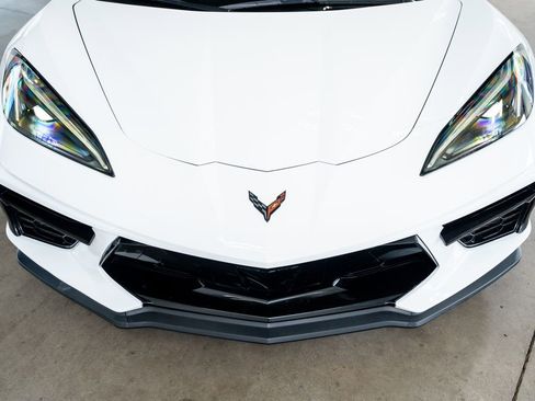 Used 2022 Chevrolet Corvette Stingray Coupe w/ Z51 Performance Package image 15