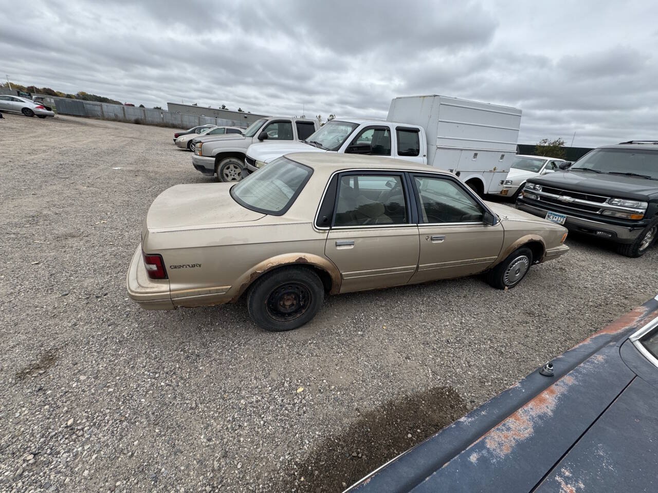 Used 1994 Buick Century Special FWD image 6
