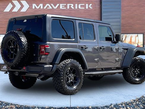 Used 2025 Jeep Wrangler Unlimited Sport AWD/4WD image 5
