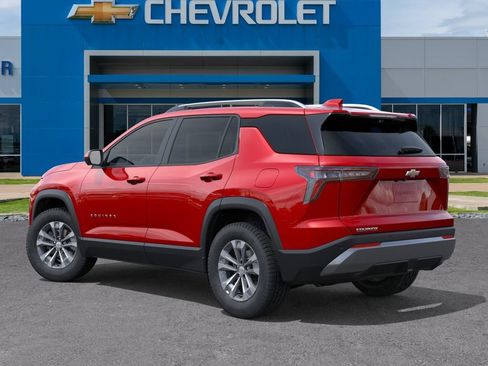 New 2026 Chevrolet Equinox LT w/ Safety and Technology Package FWD image 3
