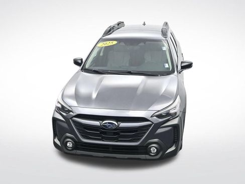 Used 2025 Subaru Outback Premium AWD/4WD image 24