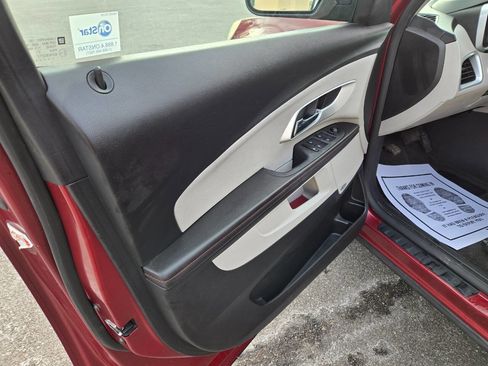 Used 2011 Chevrolet Equinox LT w/ Cargo Management Package image 18